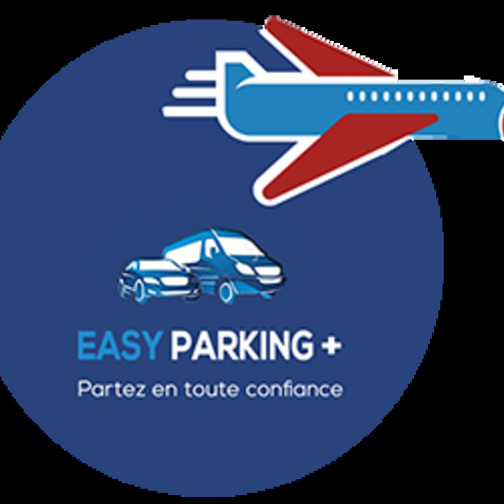 EASY PARKING + Discount Car Park (External) in Thiais